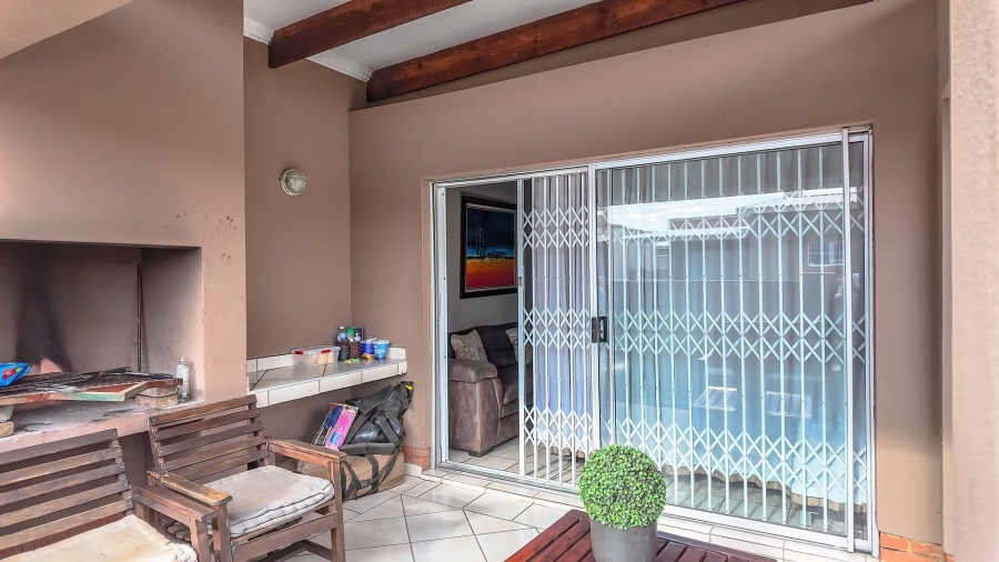 3 Bedroom Property for Sale in Waterval East North West